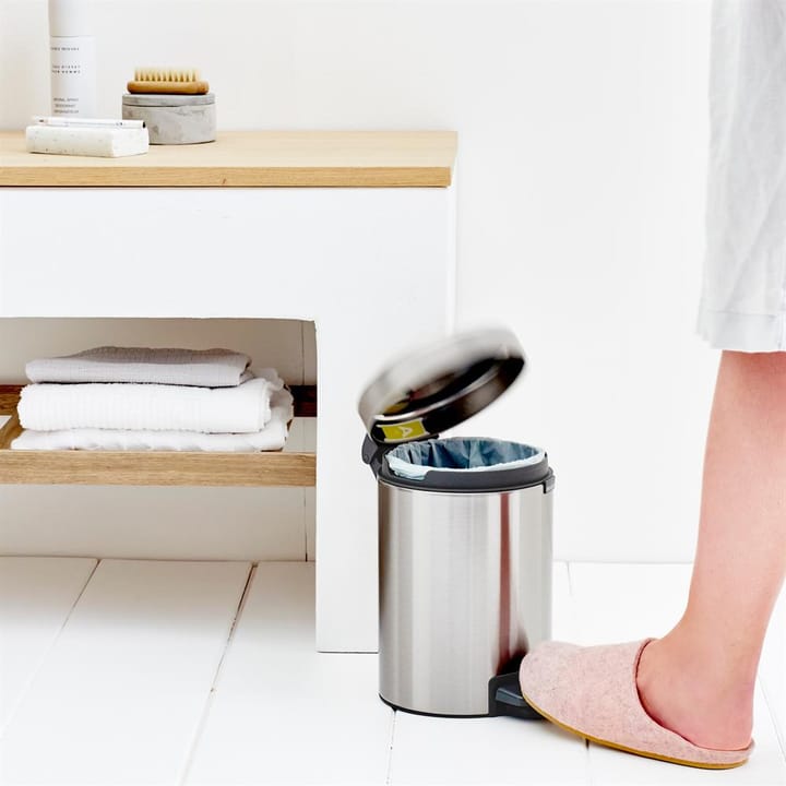 Pattumiera a pedale New Icon da 3 litri, acciaio opaco Brabantia