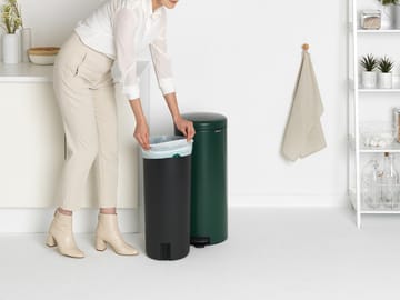 Pattumiera a pedale New Icon da 30 litri - Pine green - Brabantia