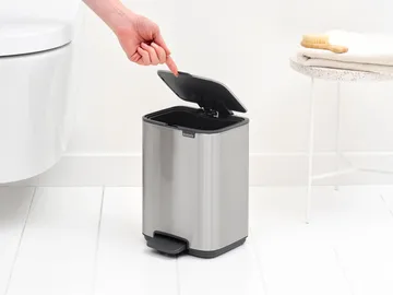 Pattumiera con pedale Bo 4 L - Acciaio opaco anti-impronte - Brabantia