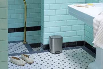 Pattumiera con pedale Bo 4 L - Acciaio opaco anti-impronte - Brabantia