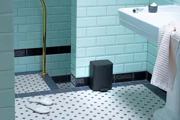 Pattumiera con pedale Bo 4 L - Mineral Infinite Grey - Brabantia