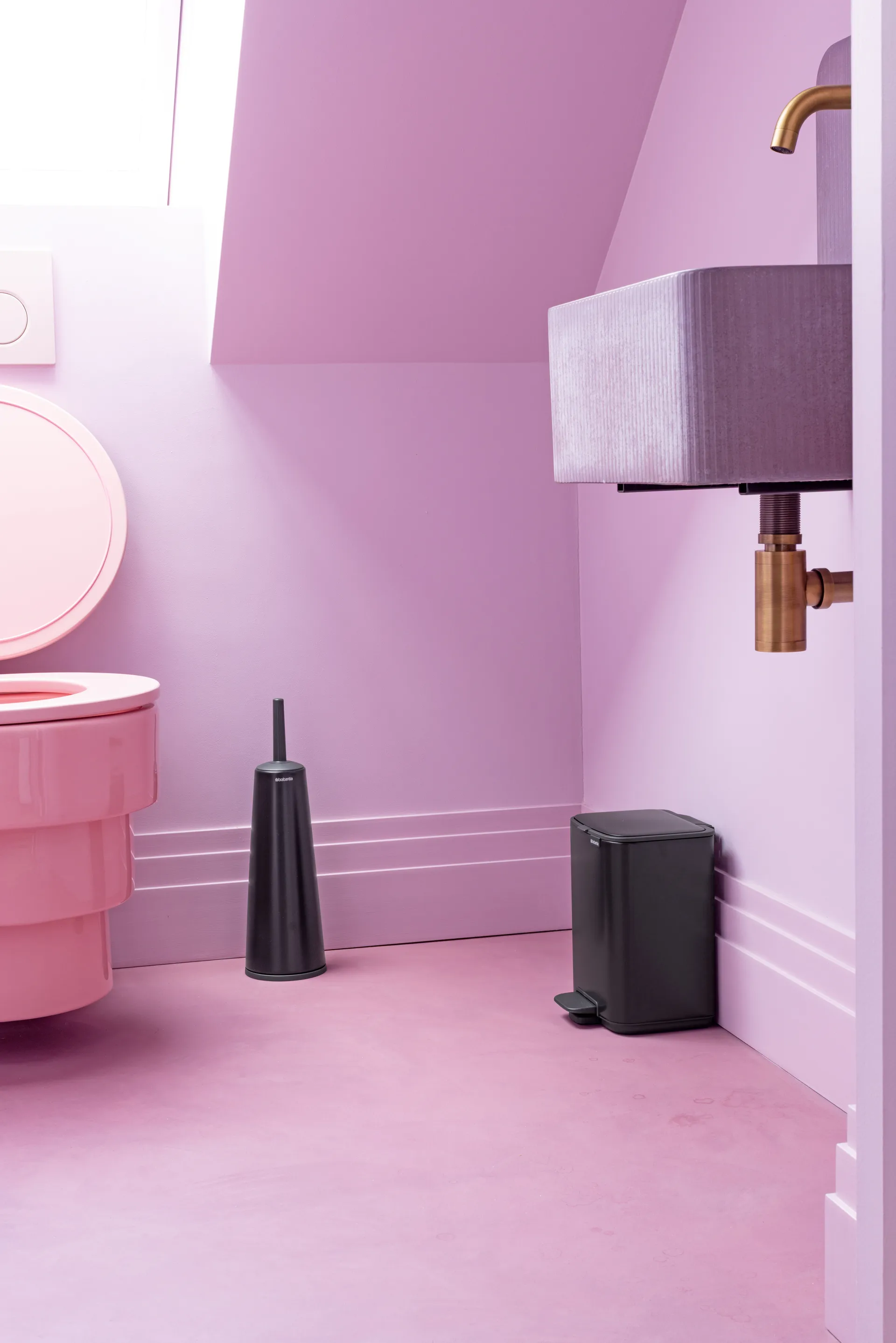 Pattumiera con pedale Bo 4 L, Nero opaco Brabantia