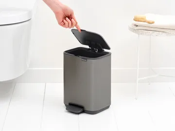 Pattumiera con pedale Bo 4 L - Platinum - Brabantia