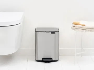 Pattumiera con pedale Bo 7 L - Acciaio opaco anti-impronte - Brabantia