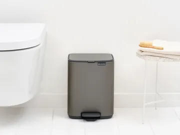 Pattumiera con pedale Bo 7 L - Platinum - Brabantia