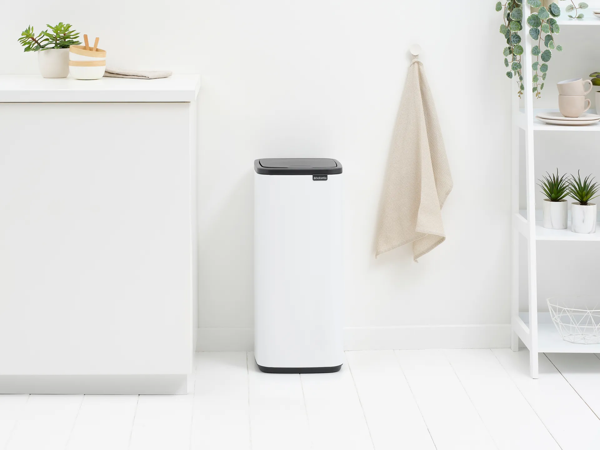 Pattumiera Touch Bo 30 L, Bianco Brabantia