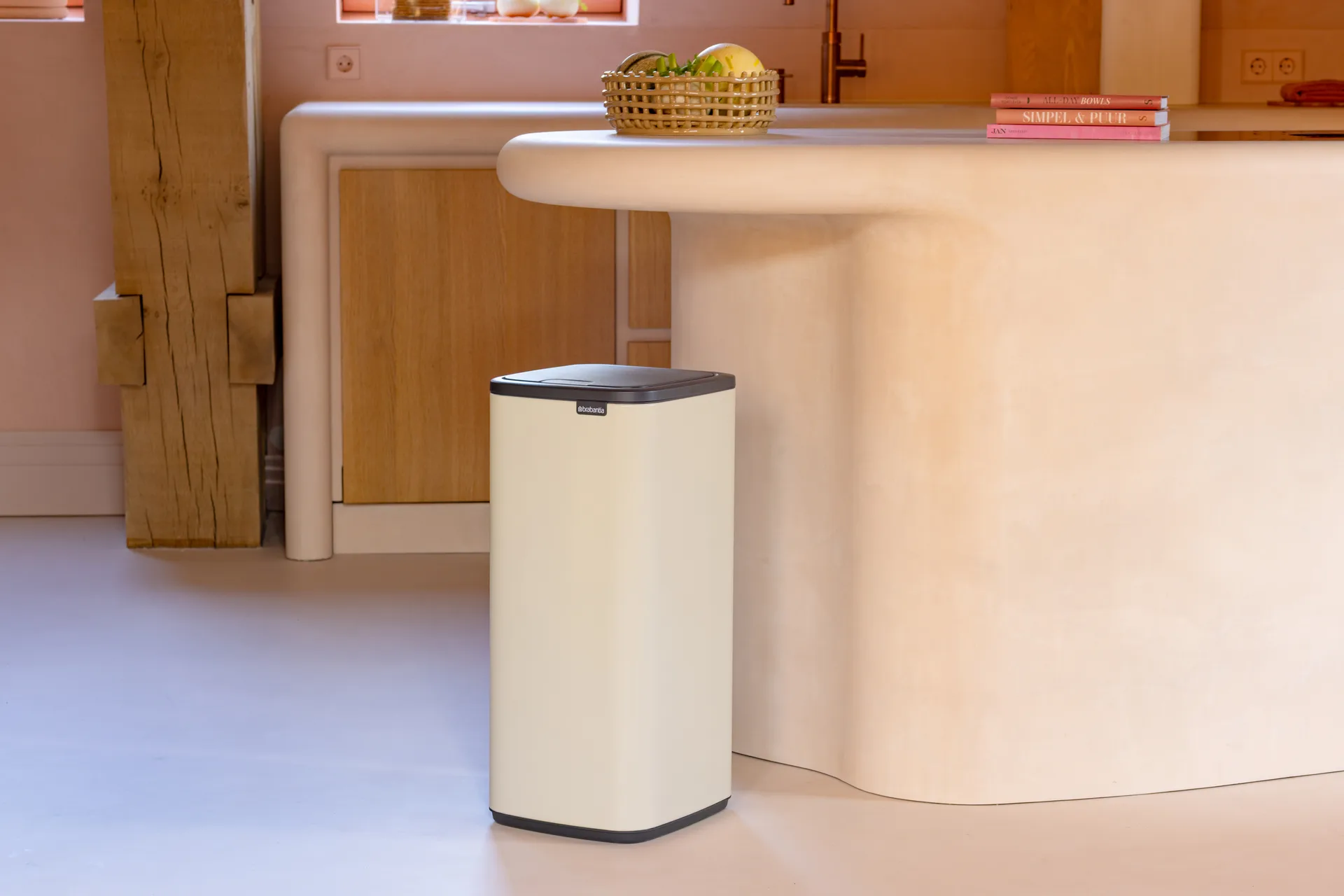 Pattumiera Touch Bo 30 L, Soft Beige Brabantia