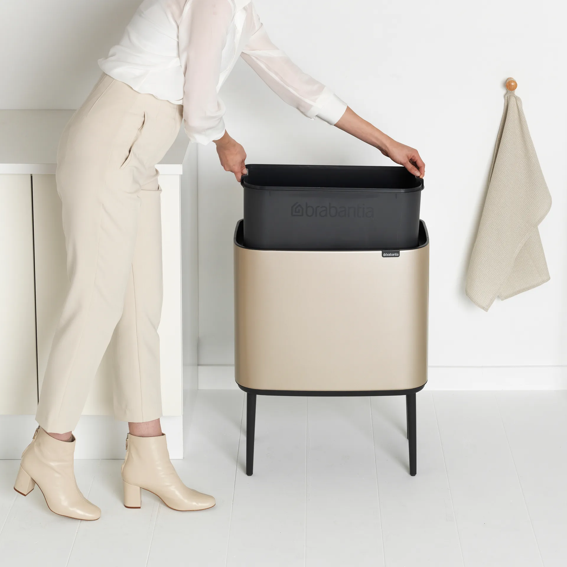 Pattumiera touch Bo 36 litri, Metallic Gold Brabantia