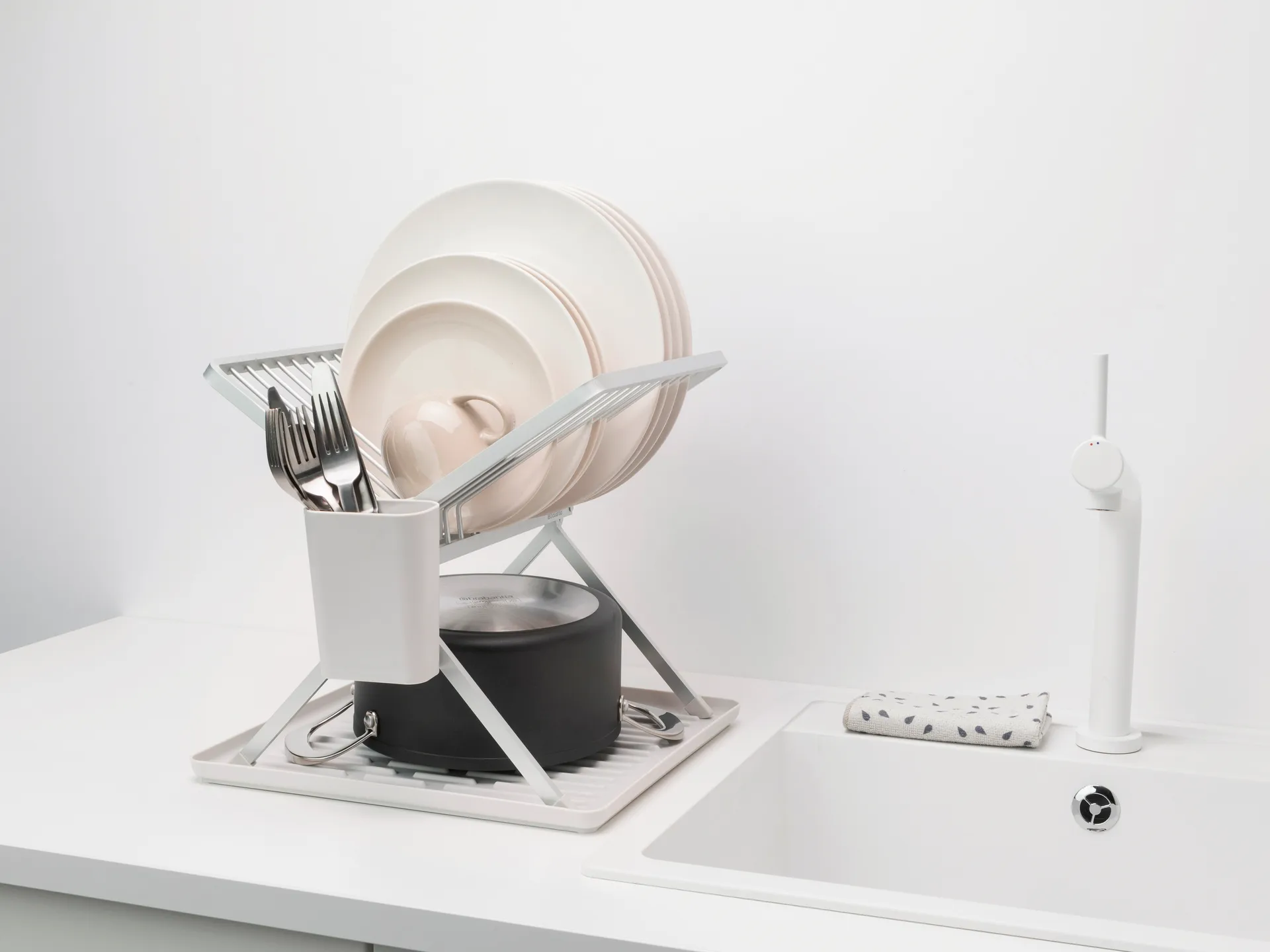 Scolapiatti pieghevole Sinkside 37 cm, Grigio chiaro Brabantia