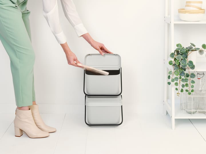 Secchio per rifiuti impilabile Sort & Go da 20 L - Grigio chiaro - Brabantia