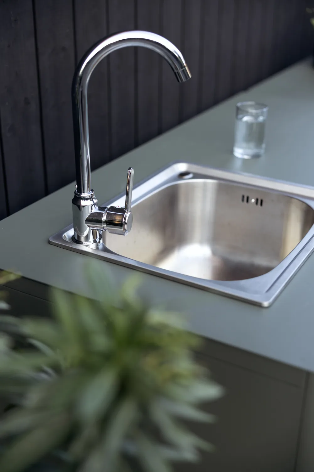 Kelia cucina da esterno base con lavello, Nordic green, 121x90x64 Brafab