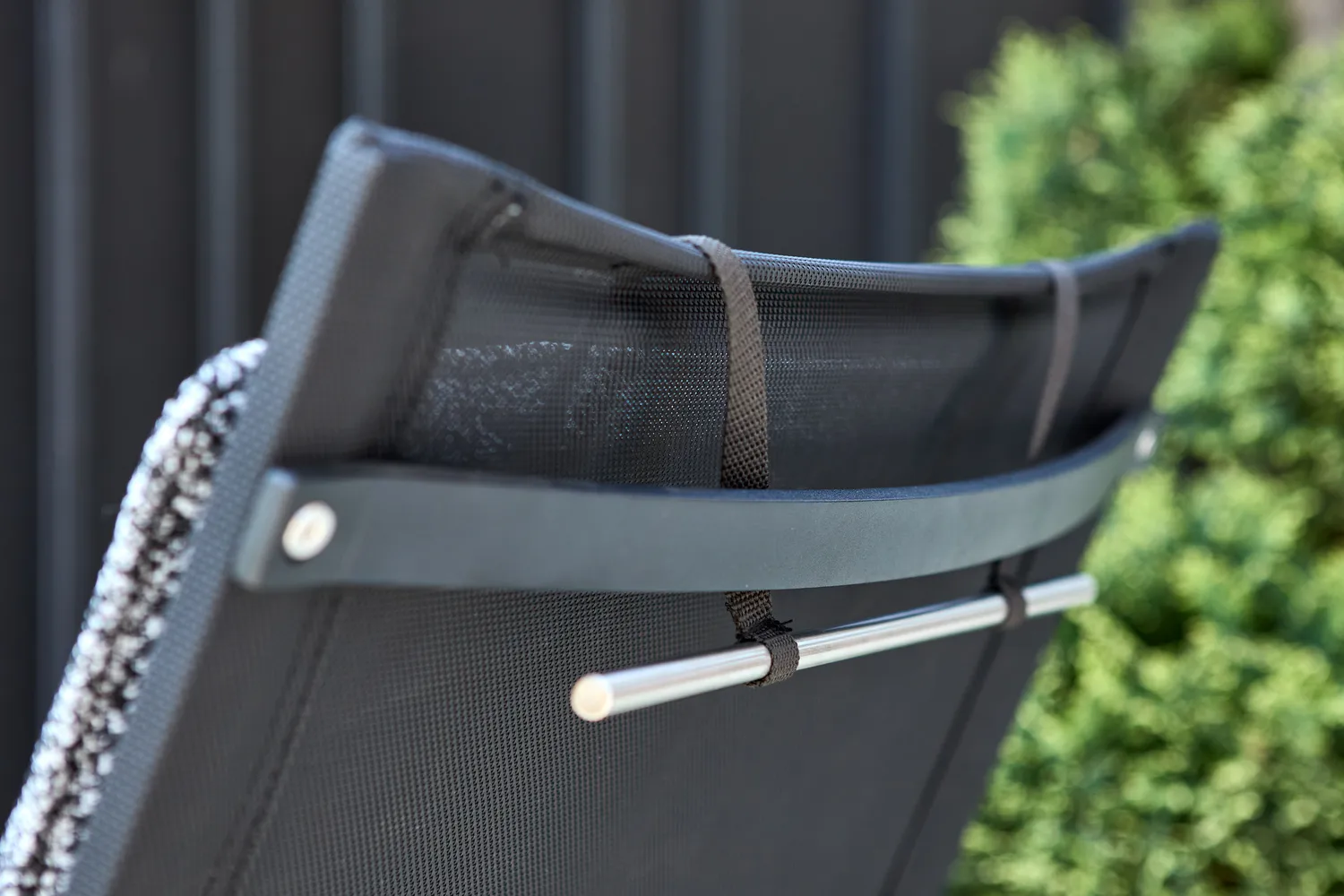 Poltrona lounge Soro, Nero-teddy ant Brafab