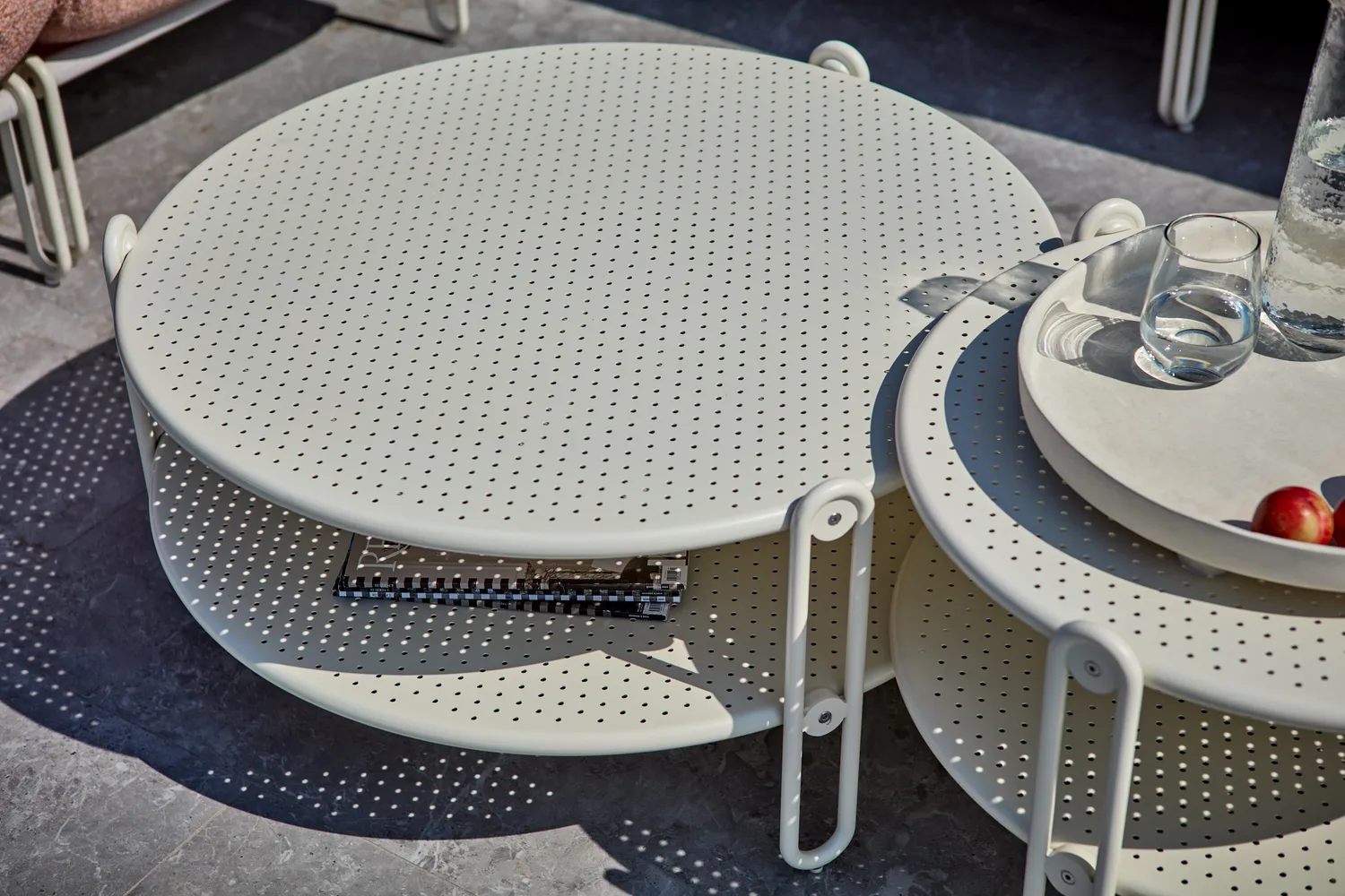 Tavolino Blixt, Pearl white, Ø65 cm Brafab