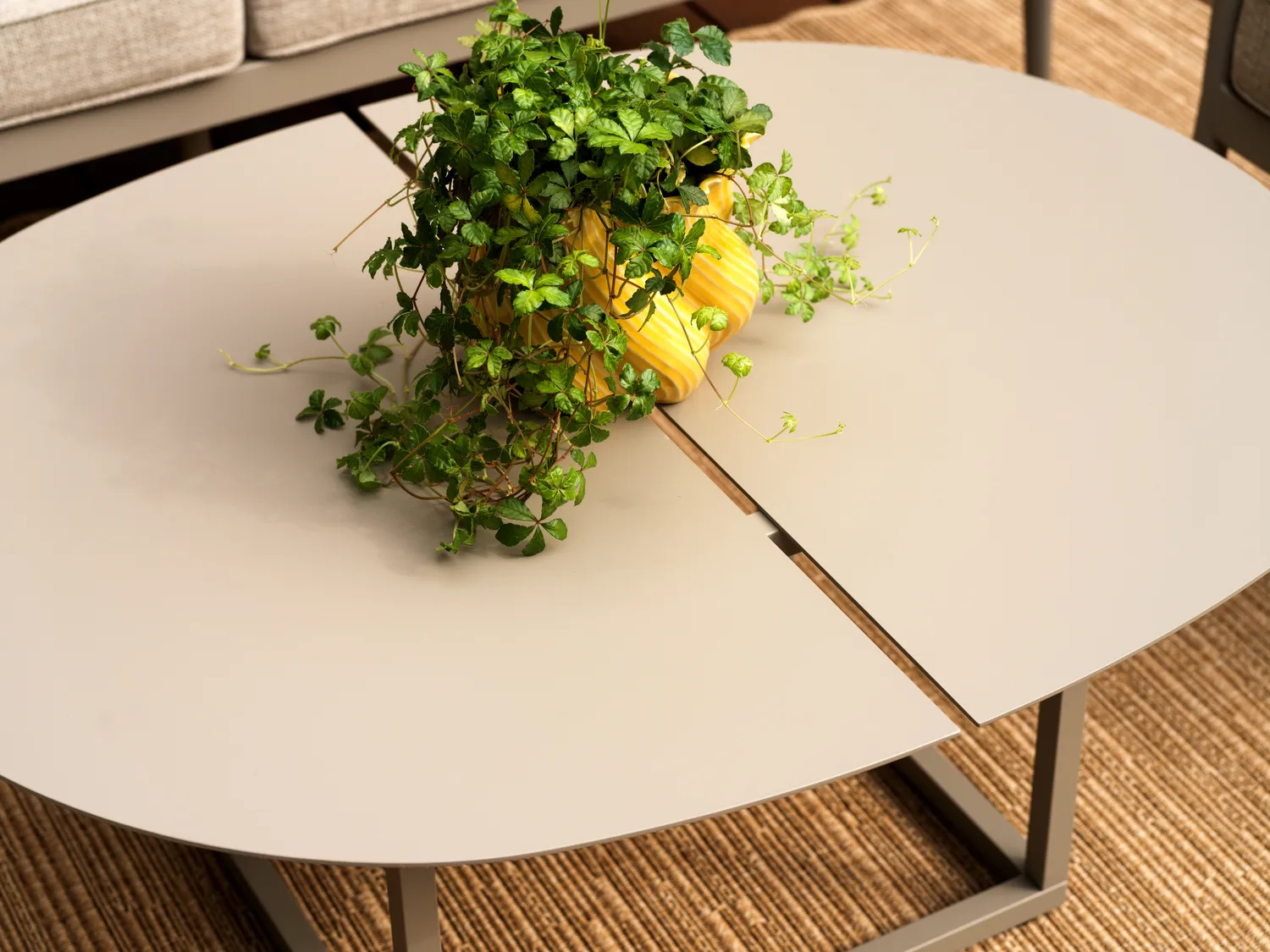 Tavolino Olive, Khaki, 110x80 cm Brafab