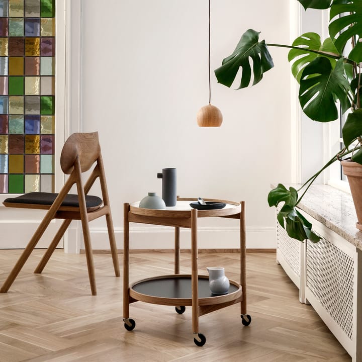 Tavolino con ruote Bølling, modello 50 cm, impiallacciatura in noce, base in noce oliato Brdr. Krüger