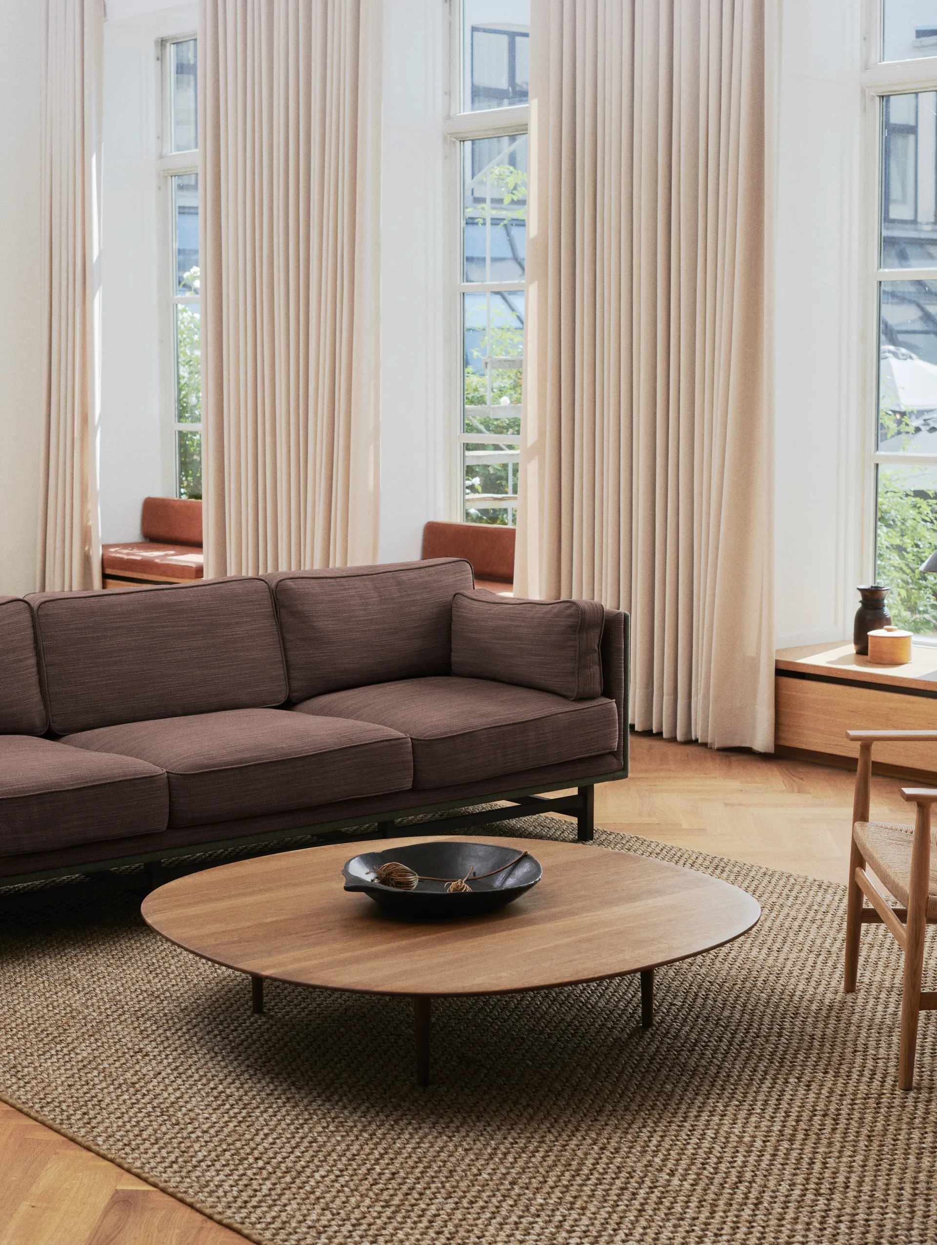 Tavolino Jari Ø 118 cm, Rovere oliato e affumicato Brdr. Krüger