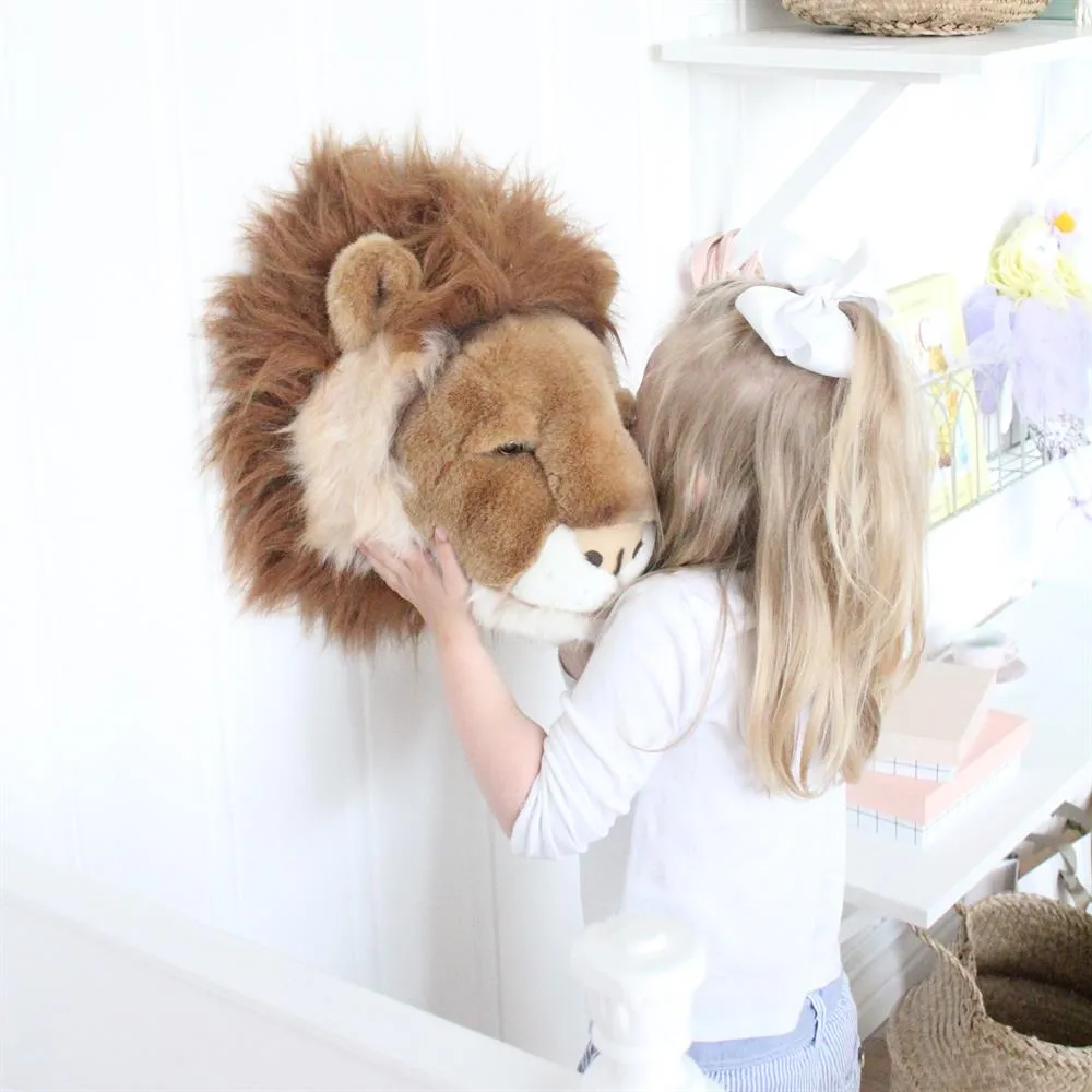 Testa di leone peluche da parete, Lion Brigbys