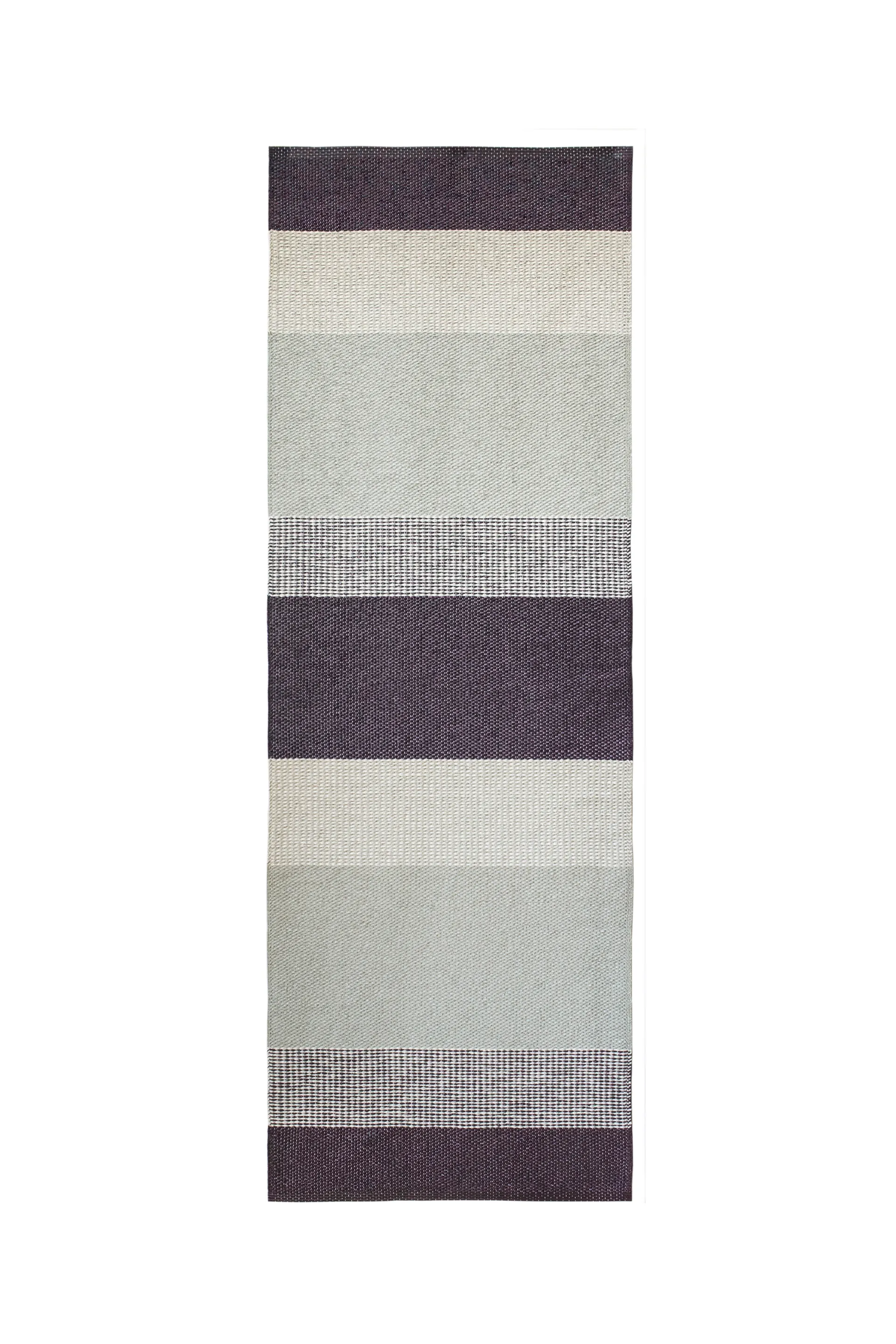 Tappeto di plastica Seasons 70x300 cm, berry (rosa/viola) Brita Sweden