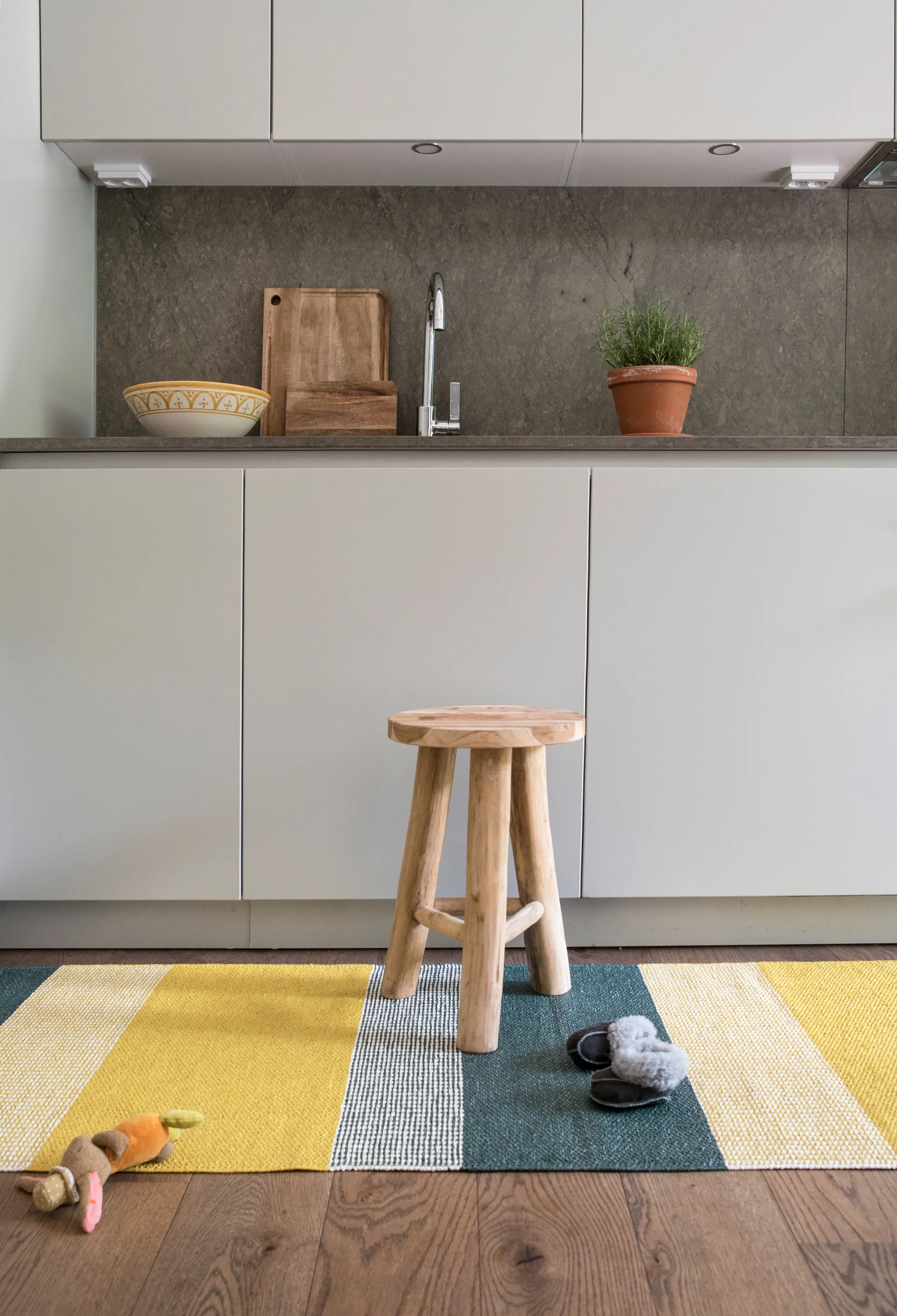 Tappeto di plastica Seasons 70x300 cm, sunny (giallo) Brita Sweden