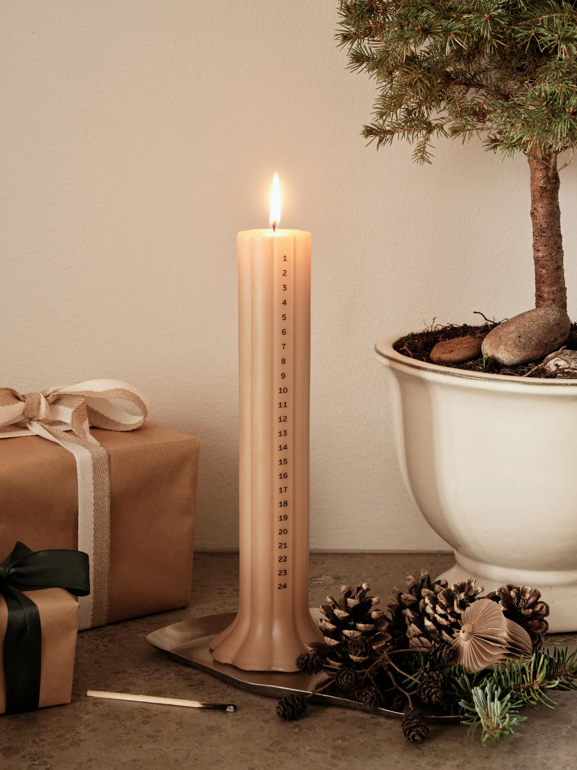 Candela calendario Heli, Noce Broste Copenhagen