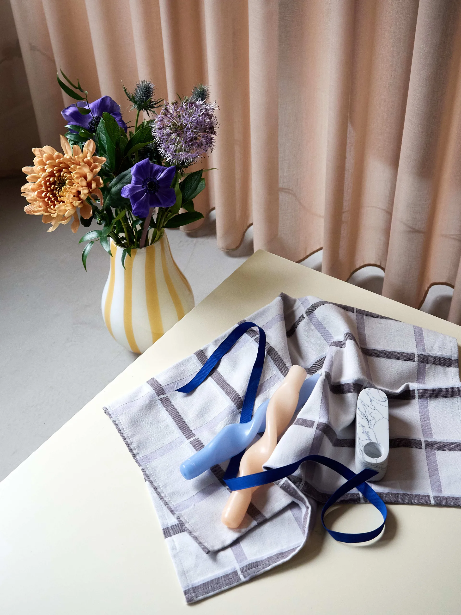 Candele a spirale Twist 23 cm confezione da 2, Noce Broste Copenhagen