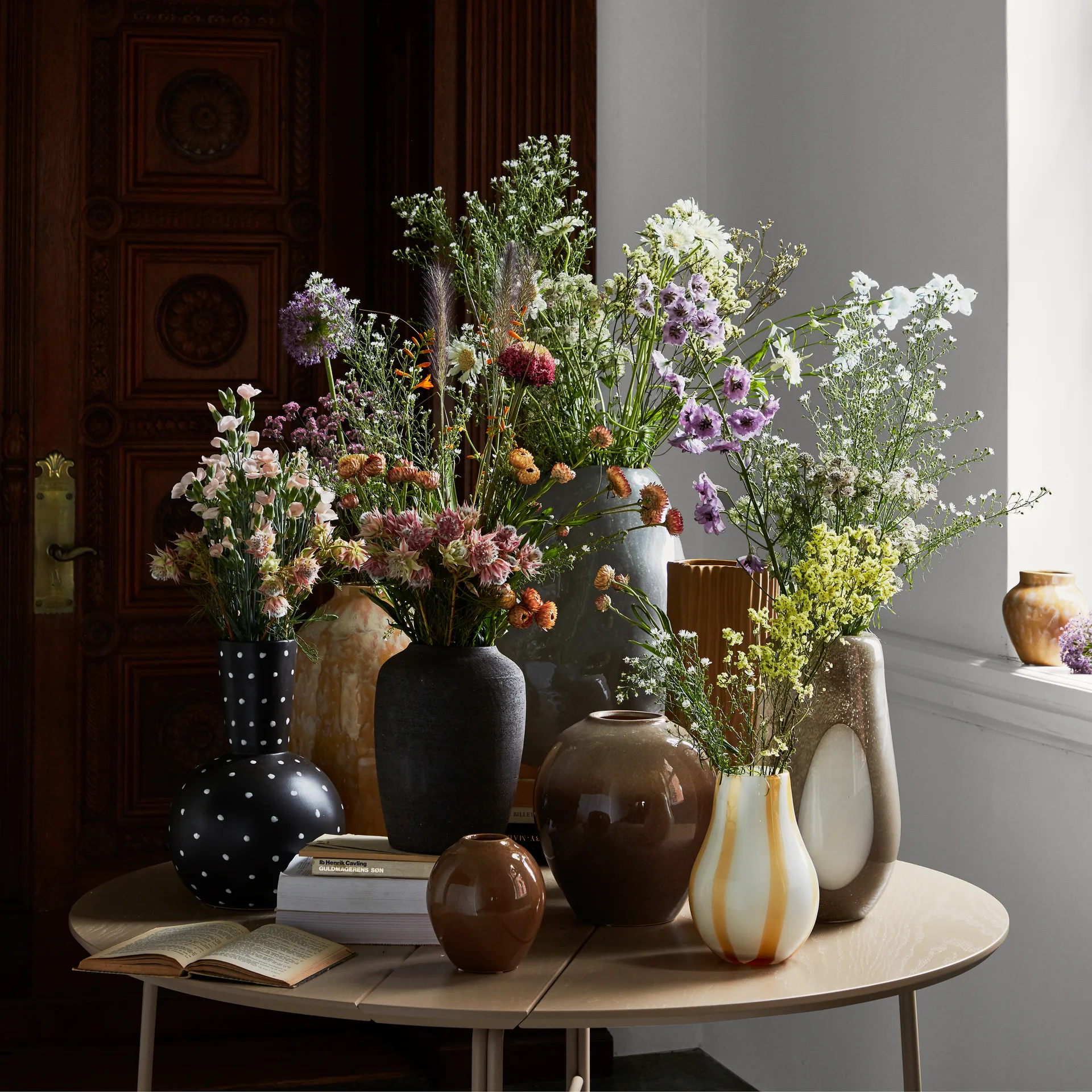 Vaso in vetro Ada Dot 37 cm, simply taupe warm grey Broste Copenhagen