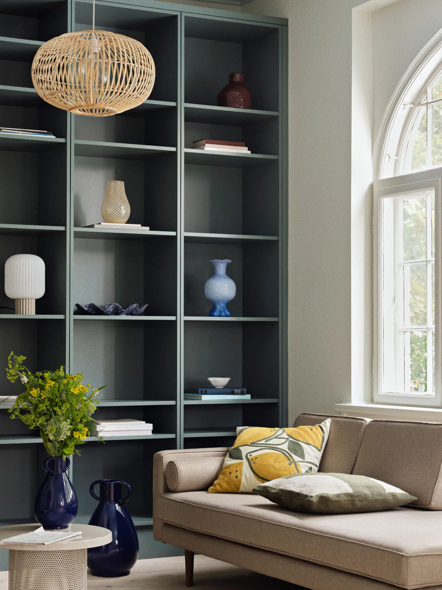 Vaso Mella, 30 cm, Blu intenso, bianco sporco Broste Copenhagen