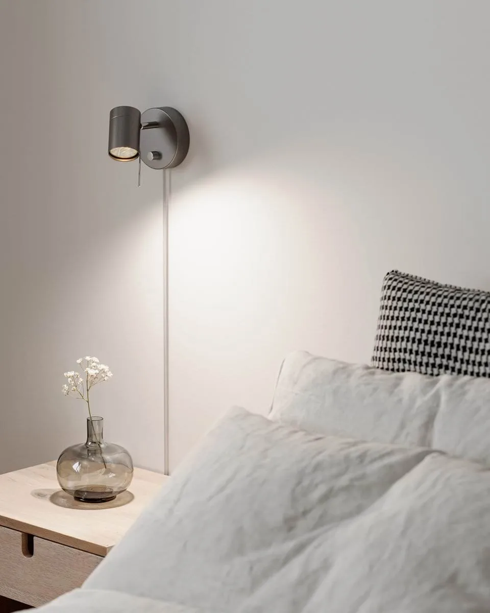 Lampada da parete Correct, Grigio acciaio By Rydéns