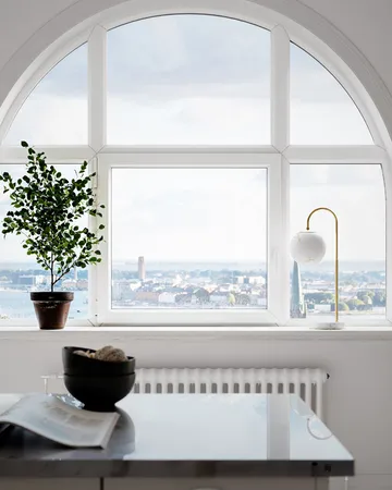 Lampada da tavolo Bellagio 60 cm - Ottone-bianco - By Rydéns