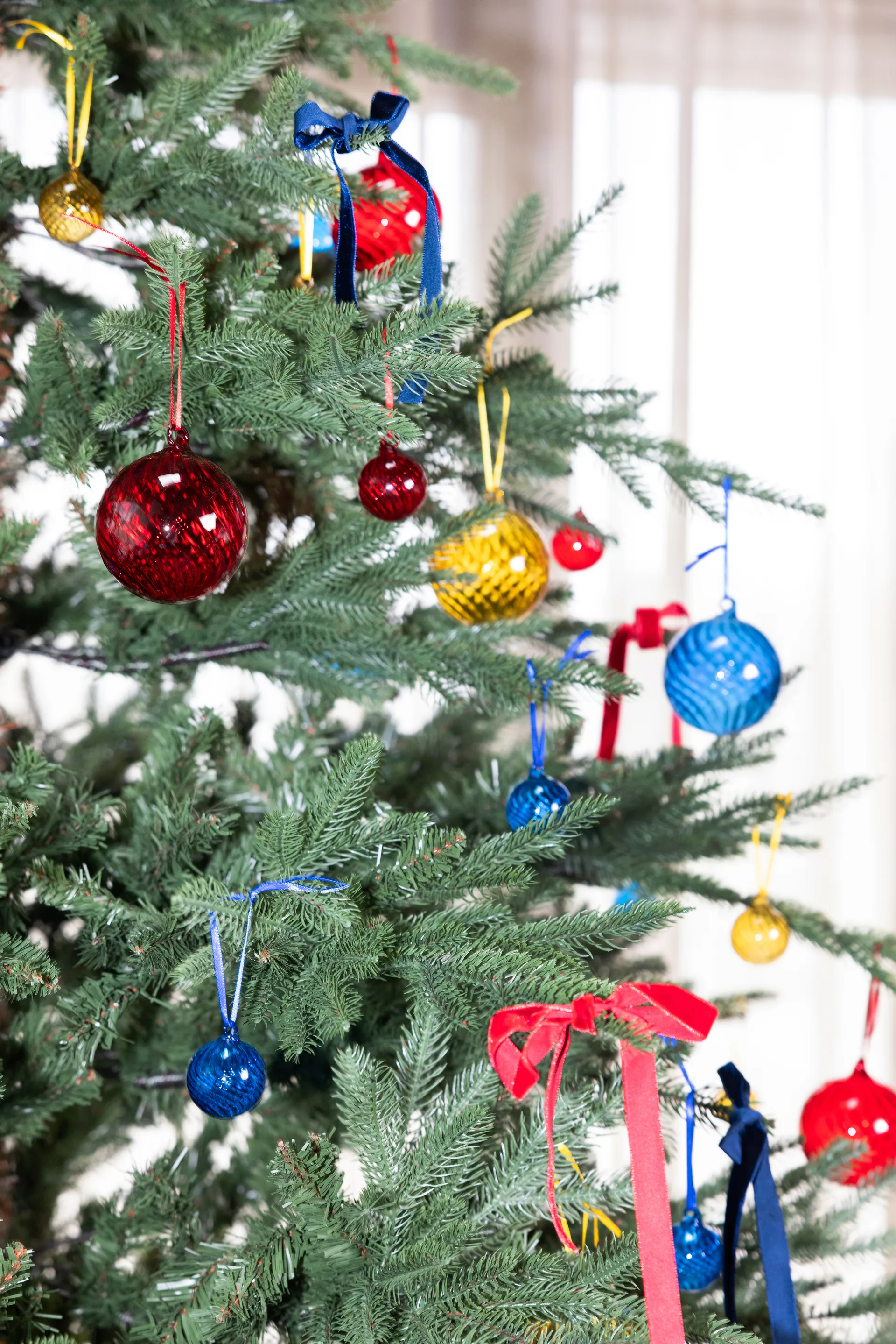 Pallina di Natale Opacity XS Ø4 cm confezione da 4, Giallo Byon