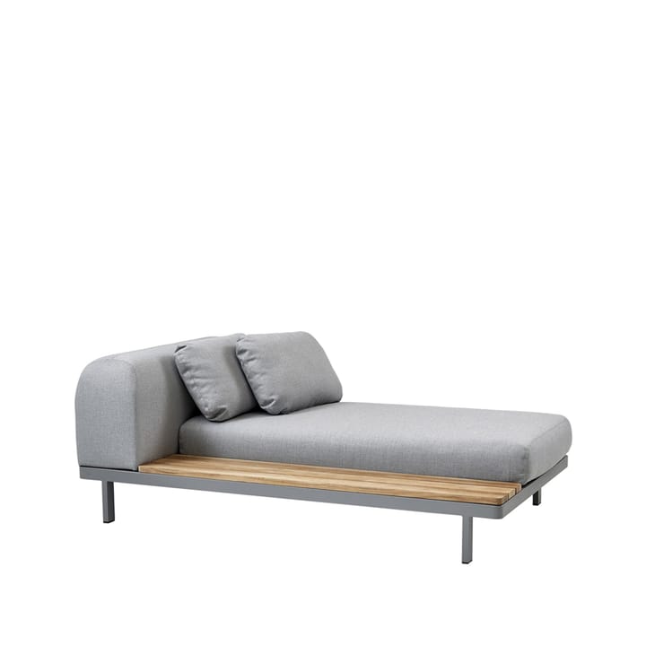 Chaise longue Space grigio chiaro, Lato destro lungo pannello laterale in teak-grigio con supporto in alluminio Cane-line