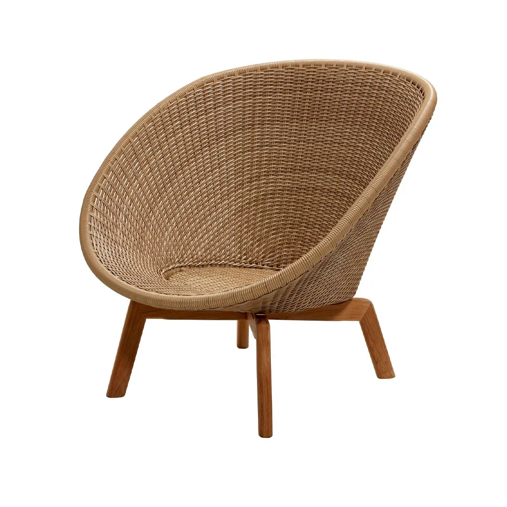 Poltrona lounge Peacock Weave, Naturale, gambe in teak Cane-line