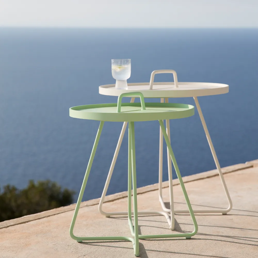 Tavolo On the move Ø44 cm, Taupe Cane-line