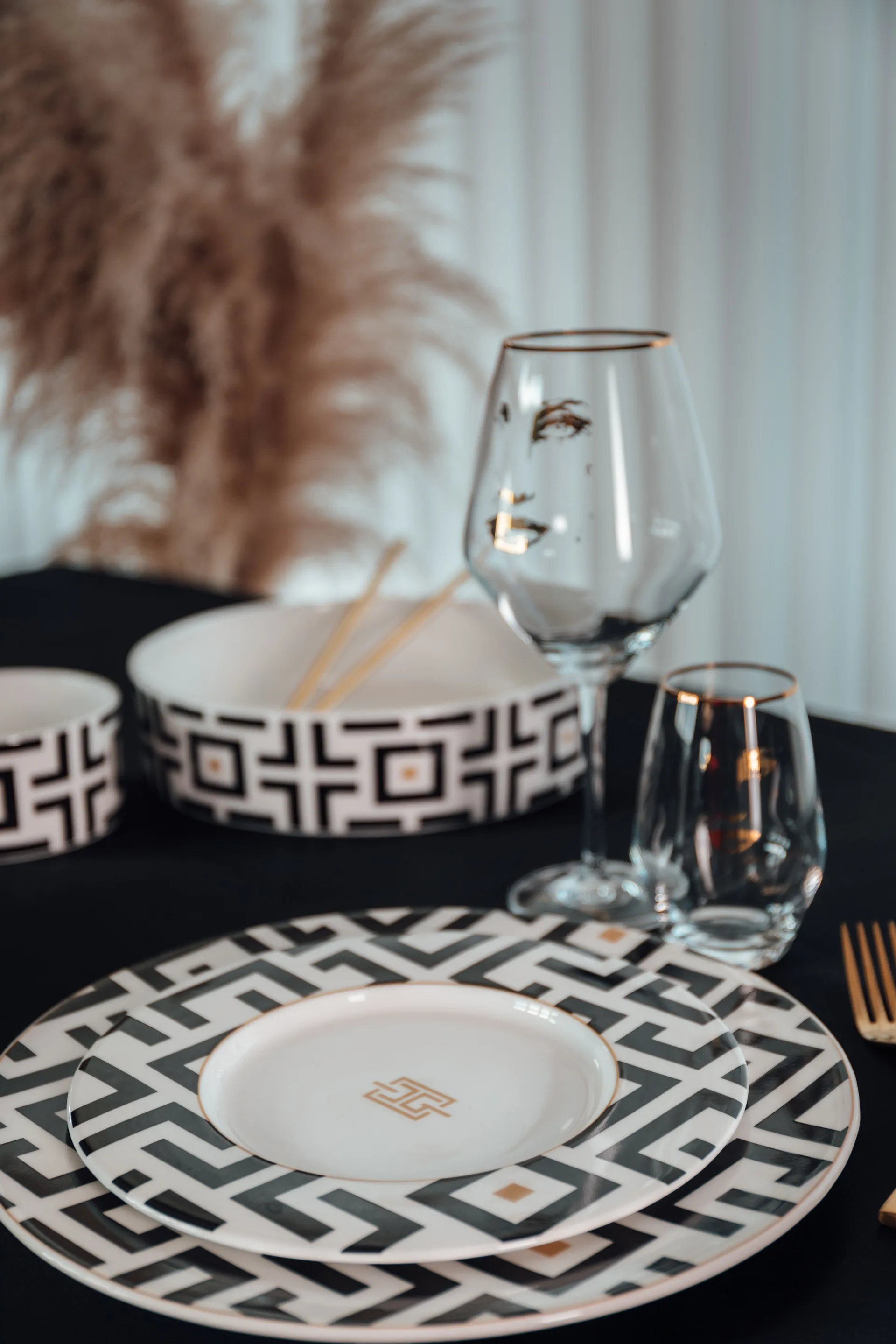 Ciotola DECO 1,5 litri, Bianco-nero Carolina Gynning