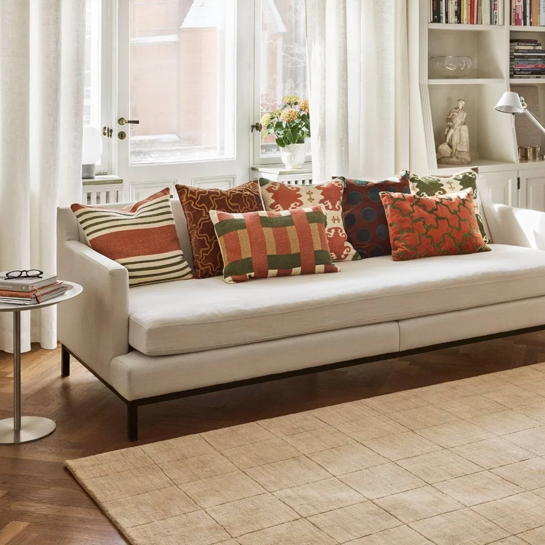 Copriscuscino Benaras, Apricot Orange-Khaki-Cactus Green, 40x60 cm Chhatwal & Jonsson