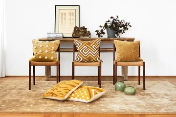 Federa Veena 50x50 cm - Spicy yellow-taupe - Chhatwal & Jonsson