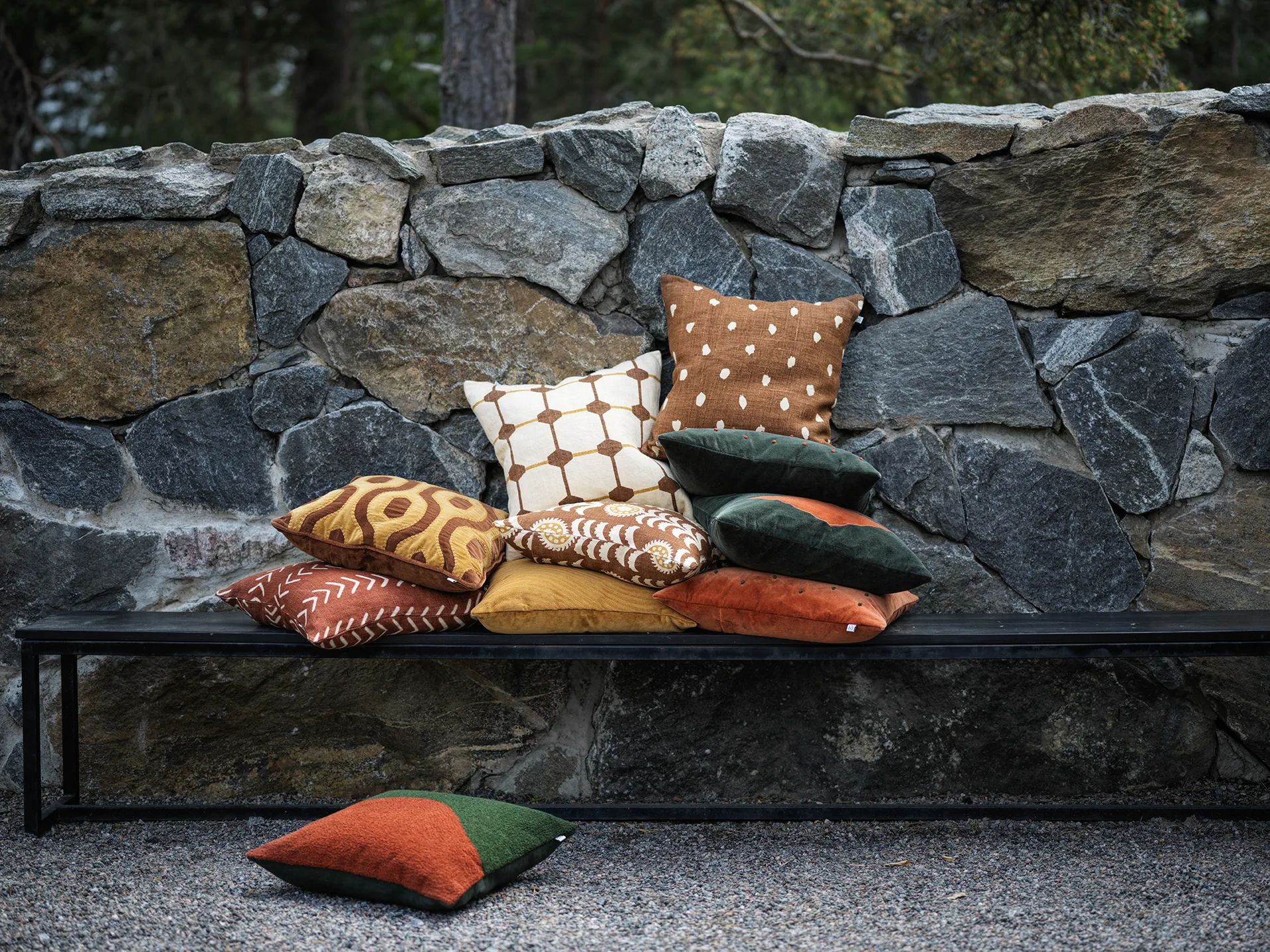 Fodera Yogi 50x50 cm, Forest green, terra Chhatwal & Jonsson