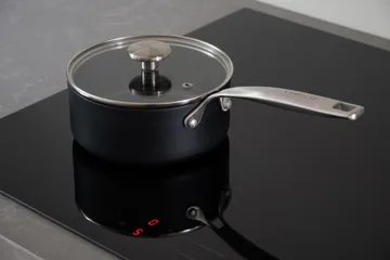 Casseruola con coperchio in alluminio nera Combekk Element - Ø18 cm - Combekk