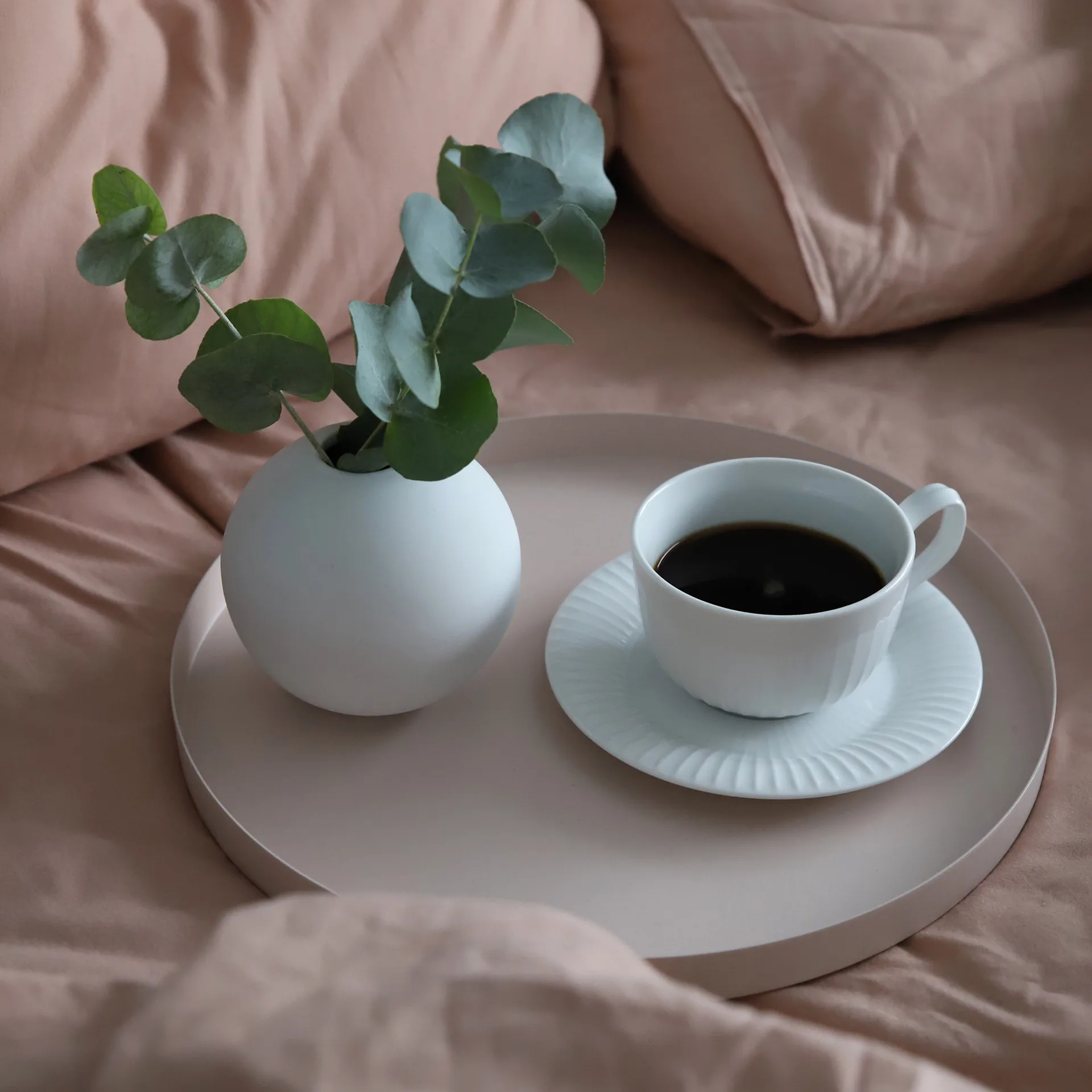 Vaso Ball bianco, 8 cm Cooee Design