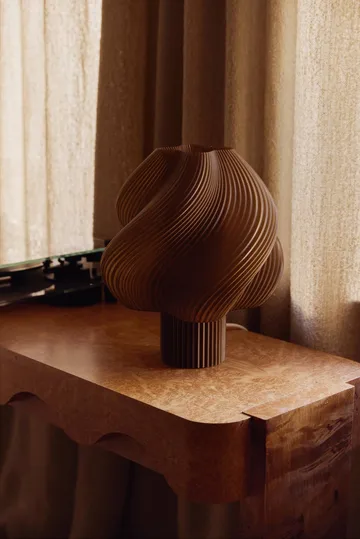 Lampada da tavolo Soft Serve - Caramel, Grande, 34 cm - Crème Atelier