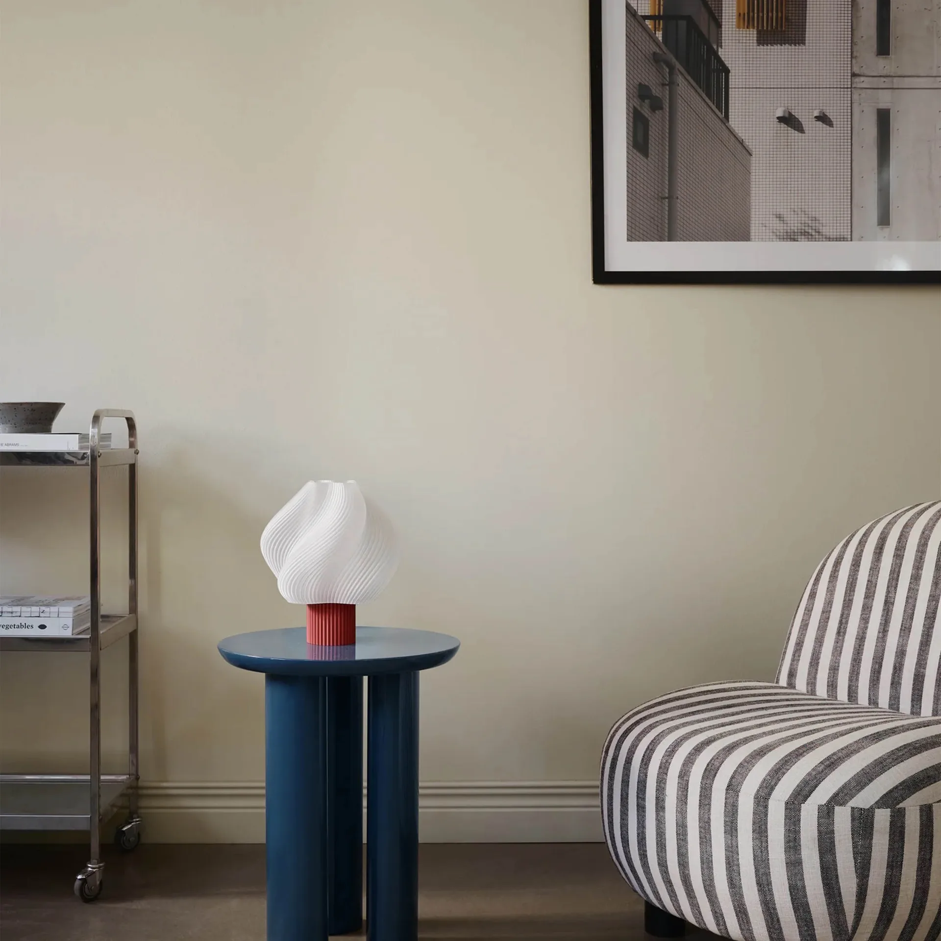 Lampada da tavolo Soft Serve, Rhubarb, Regular, 26 cm Crème Atelier