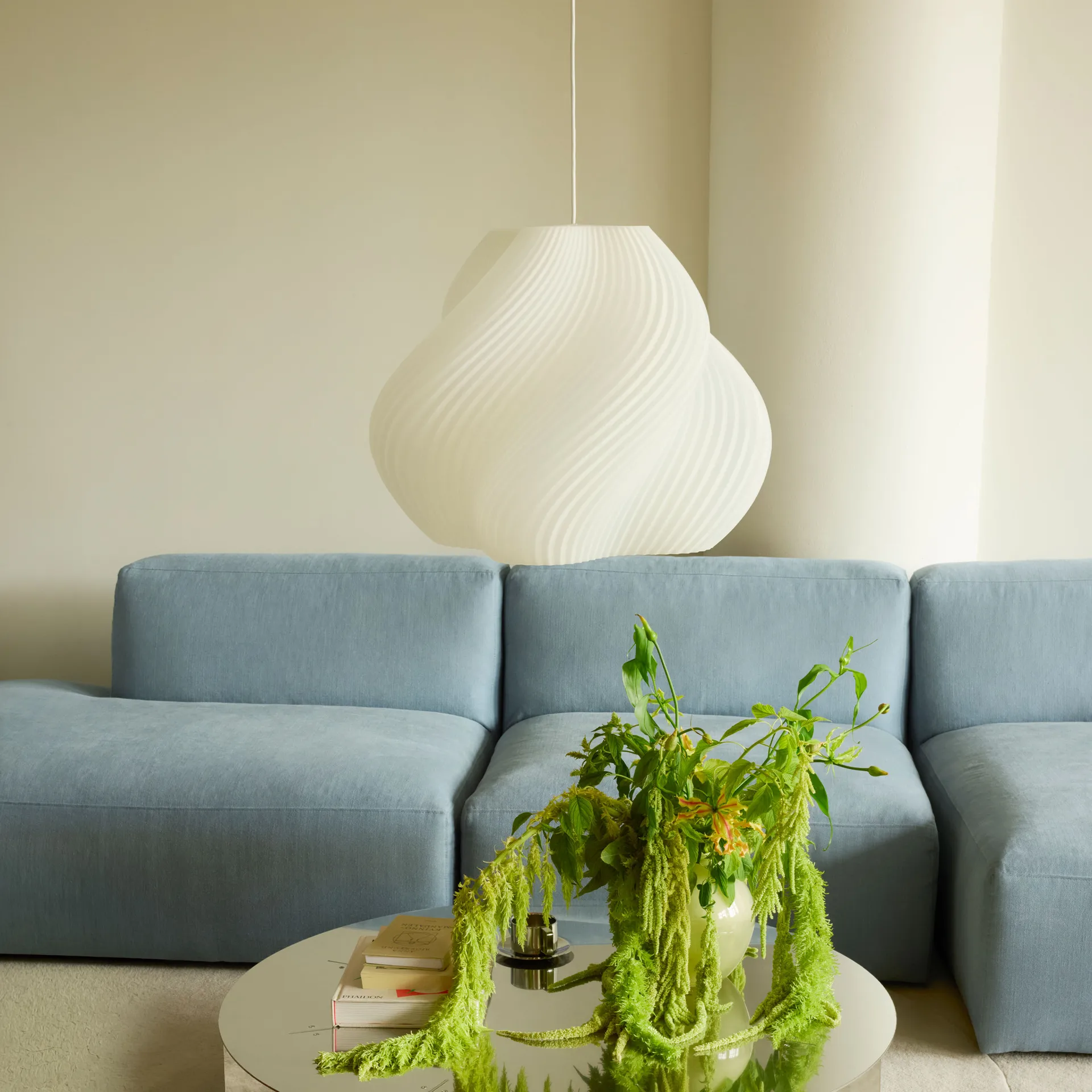 Soft Serve pendente, White-cromo, Mega, 60 cm Crème Atelier