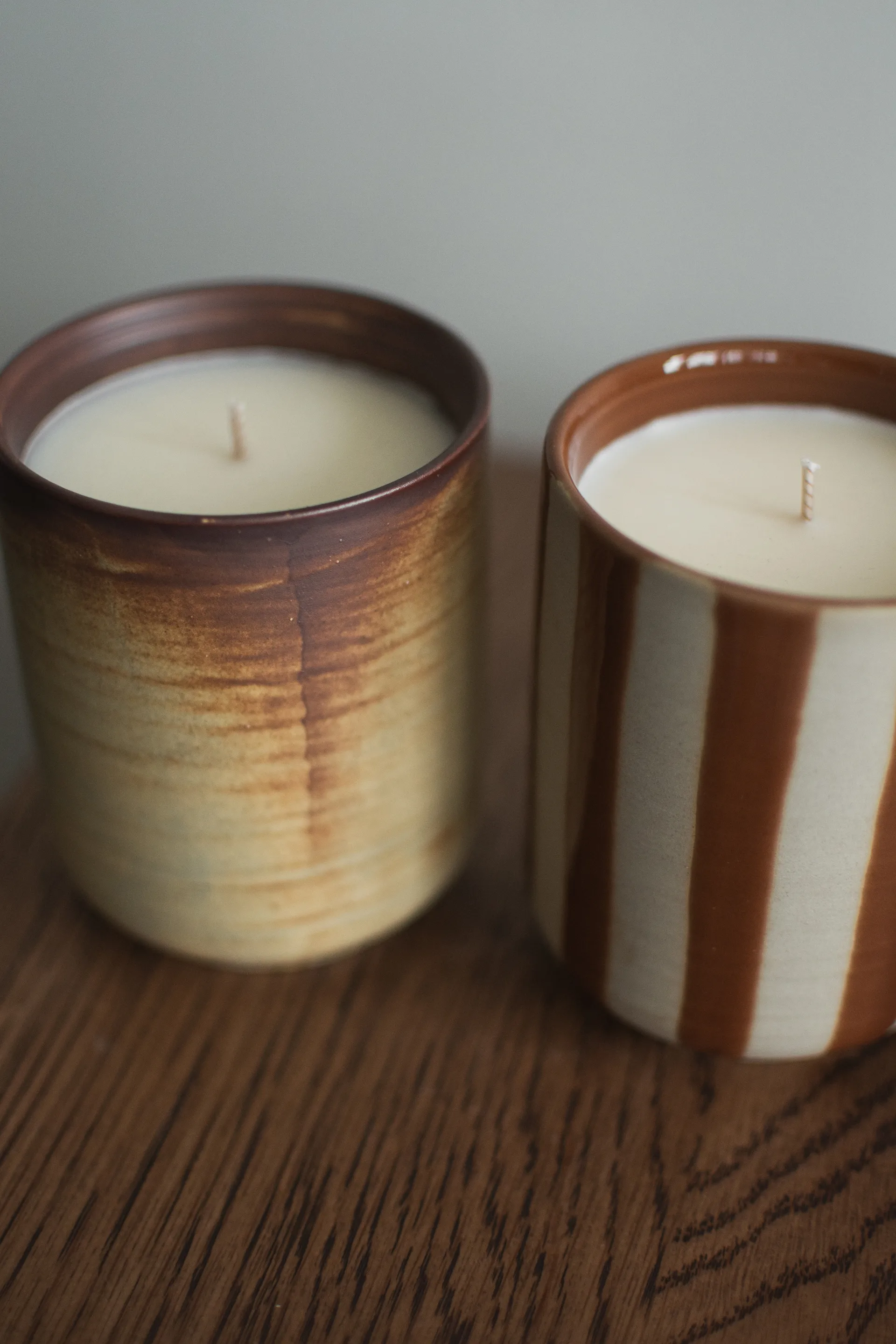 Candela profumata Burn 60 h, Crema-marrone DBKD