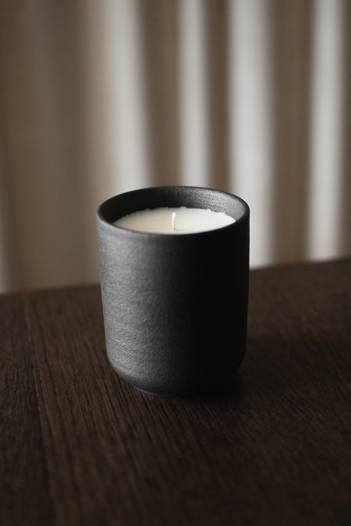 Candela profumata Burn 60 h, Nero DBKD