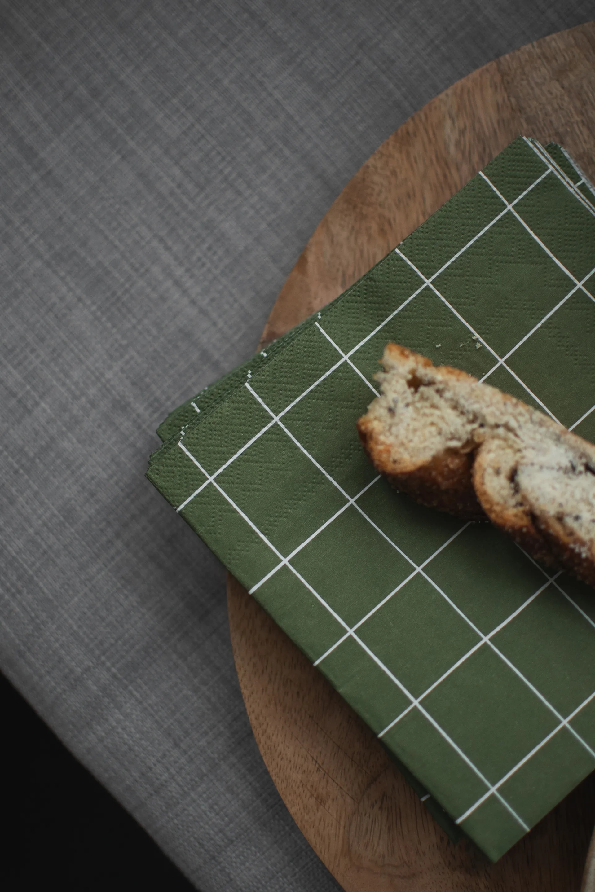 Tovagliolo di carta Square 33x33 cm confezione da 20, Verde DBKD