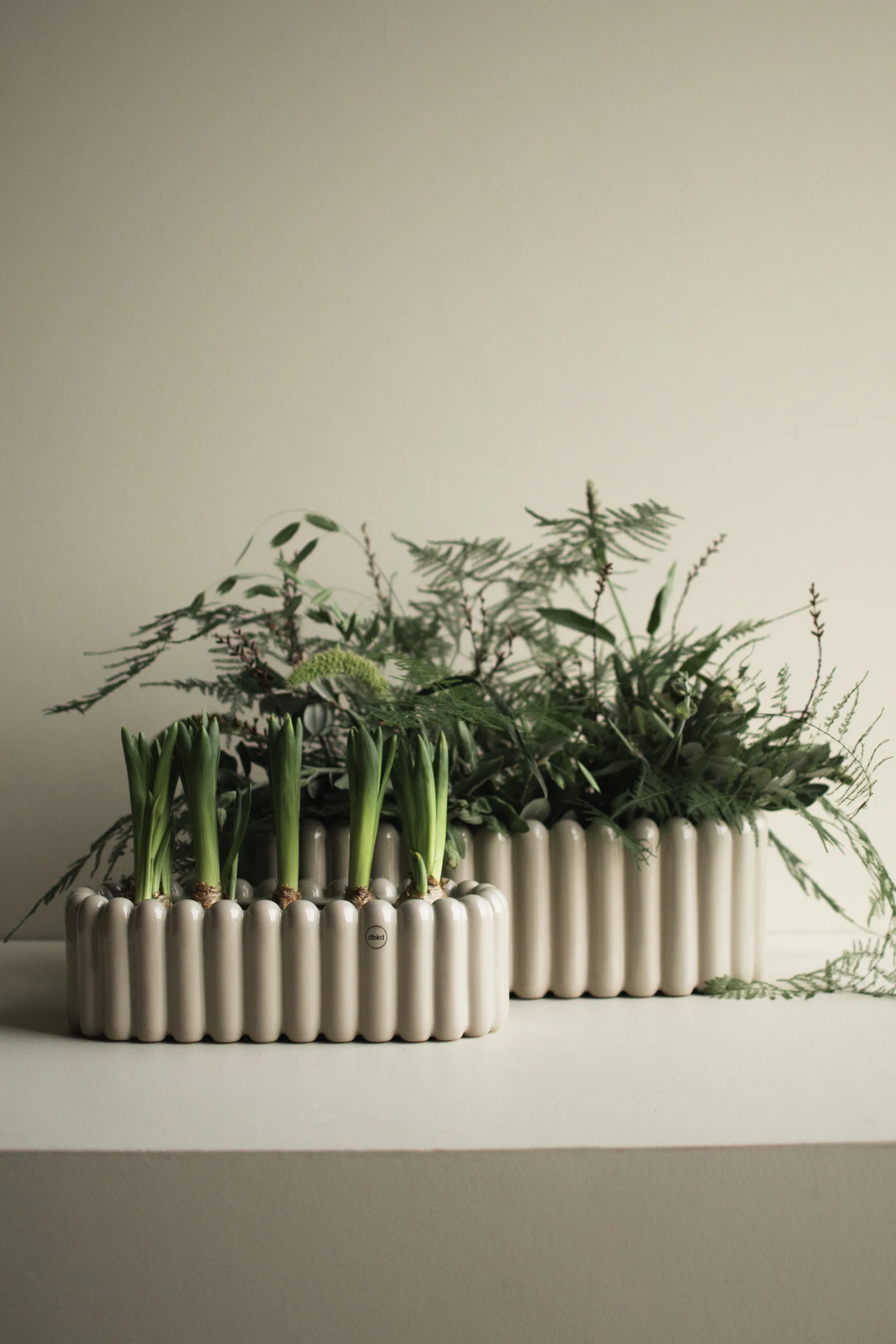 Vaso da fiori Mist ovale piccolo 35 cm, Shiny mole DBKD