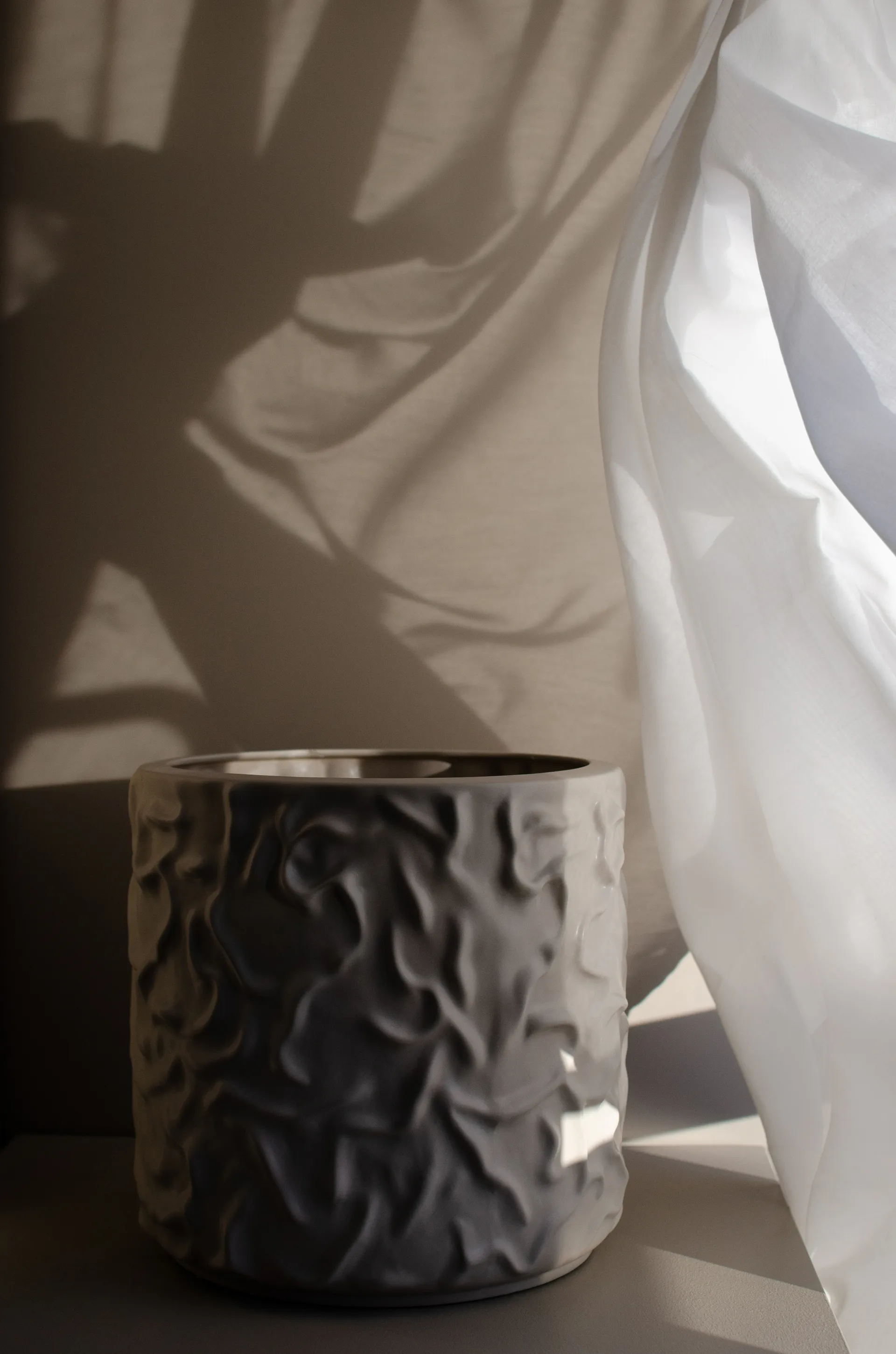 Vaso fiori Swoon Ø 23 cm, Matte mole DBKD