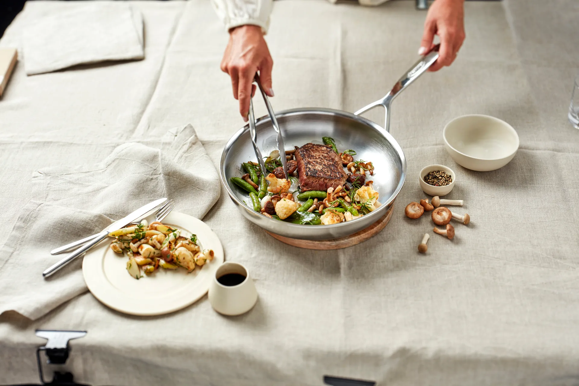 Padella in acciaio inossidabile 7-strati Multiline 7, Ø24 cm Demeyere