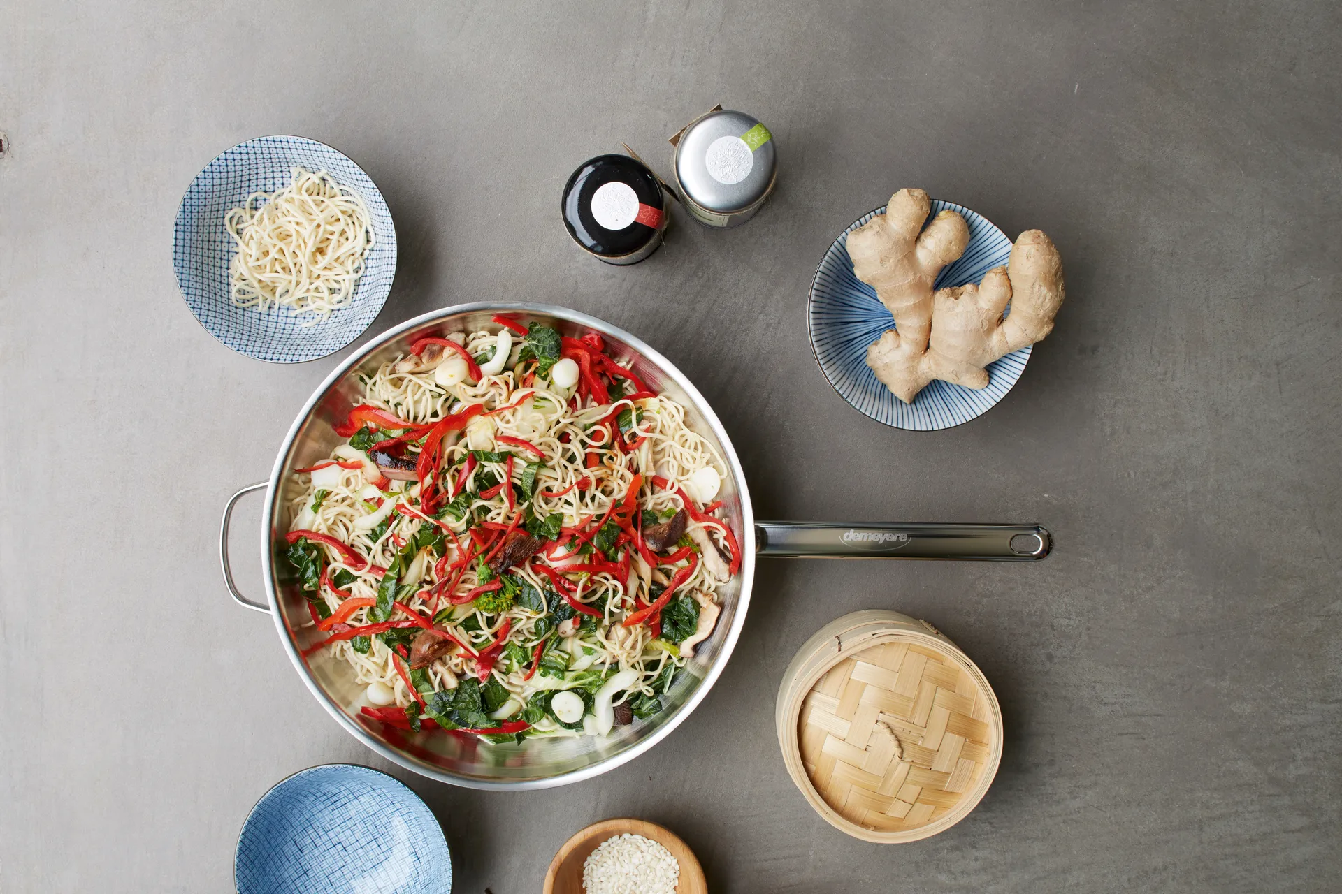 Wok in acciaio inox 7-strati con 2 maniglie Apollo 7, Ø32 cm Demeyere