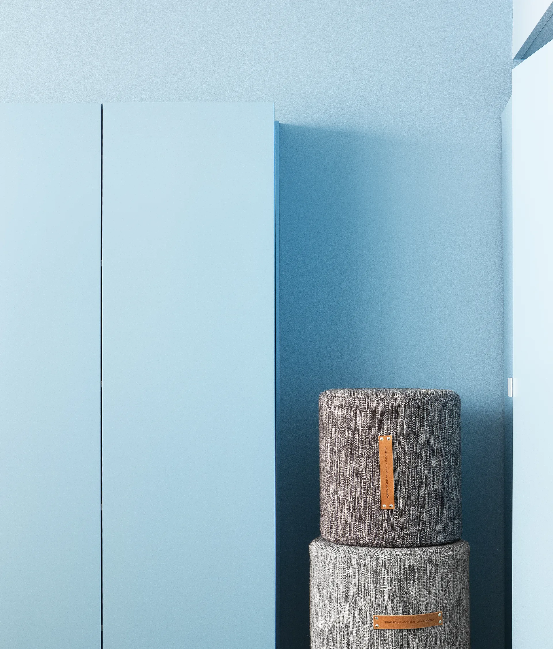 Björk sgabello rotondo alto, Grigio scuro, Ø45x45 cm Design House Stockholm